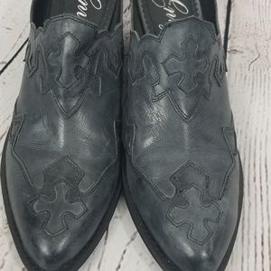 Envy Shoes - Envy Brand Lasso Boot Slip-On Shoes size 10 Envy Shoes - Envy Brand Lasso Boot Slip-On Shoes size 10
